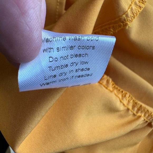 NWOT- Stylish Mini Dress in White, Cream, and Yellow XSmall/Small - Picture 10 of 11